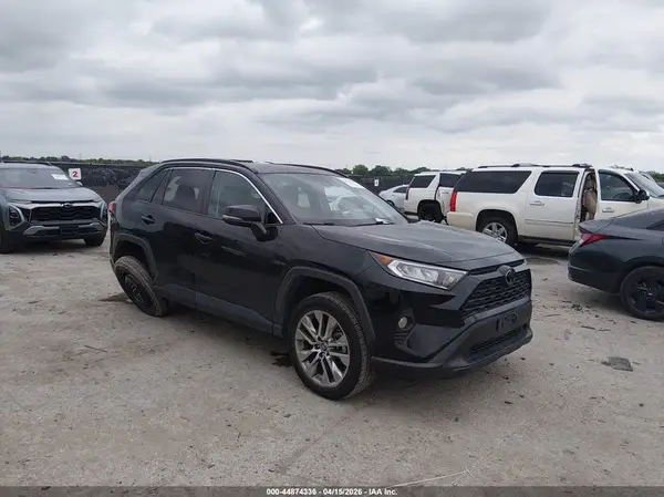 2T3C1RFV1KC027614 2019 TOYOTA RAV 4 - Image 1