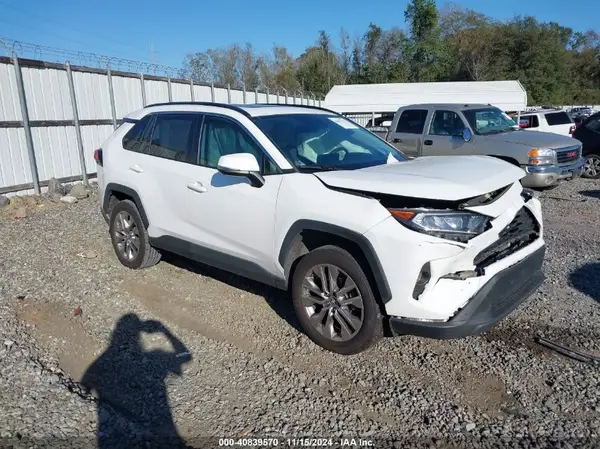 2T3C1RFV1KW016904 2019 TOYOTA RAV 4 - Image 1