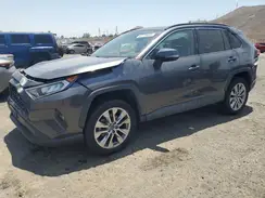 2T3C1RFV1KW031645 2019 TOYOTA RAV 4