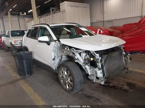 2T3C1RFV1LC042163 2020 TOYOTA RAV 4 - Image 1