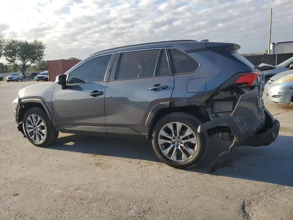 2T3C1RFV1MC127148 2021 TOYOTA RAV 4 - Image 2