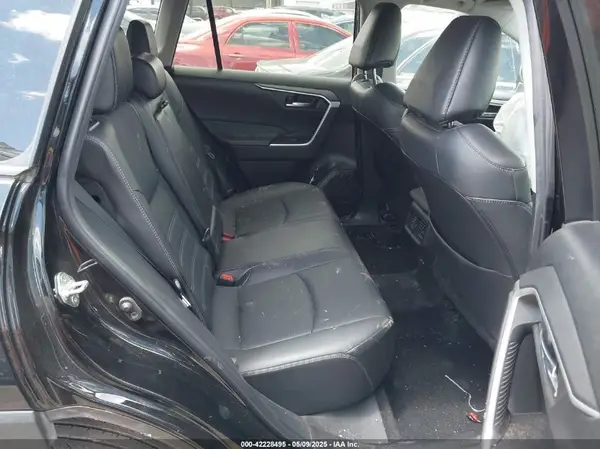 2T3C1RFV1NC205266 2022 TOYOTA RAV 4 - Image 8