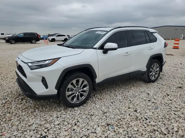 2T3C1RFV1RW301807 2024 TOYOTA RAV 4 - Image 1