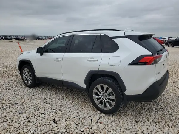 2T3C1RFV1RW301807 2024 TOYOTA RAV 4 - Image 2