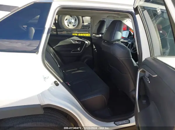 2T3C1RFV1RW335973 2024 TOYOTA RAV 4 - Image 8