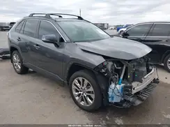 2T3C1RFV2KC004990 2019 TOYOTA RAV 4