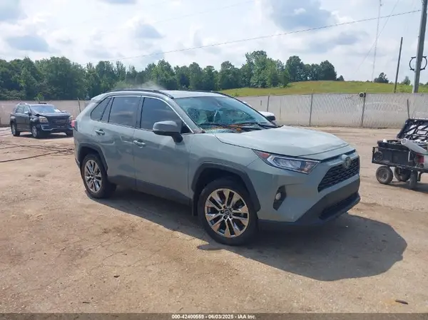 2T3C1RFV2KW022212 2019 TOYOTA RAV 4 - Image 1