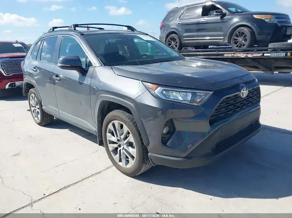 2T3C1RFV2KW038362 2019 TOYOTA RAV 4 - Image 1