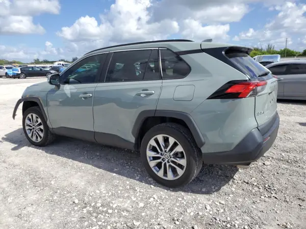 2T3C1RFV2MW132387 2021 TOYOTA RAV 4 - Image 2