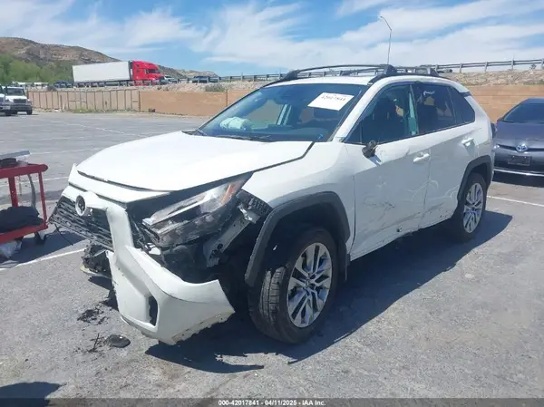 2T3C1RFV2NW228022 2022 TOYOTA RAV 4 - Image 2