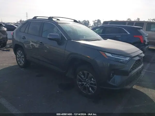 2T3C1RFV2PC232771 2023 TOYOTA RAV 4 - Image 1