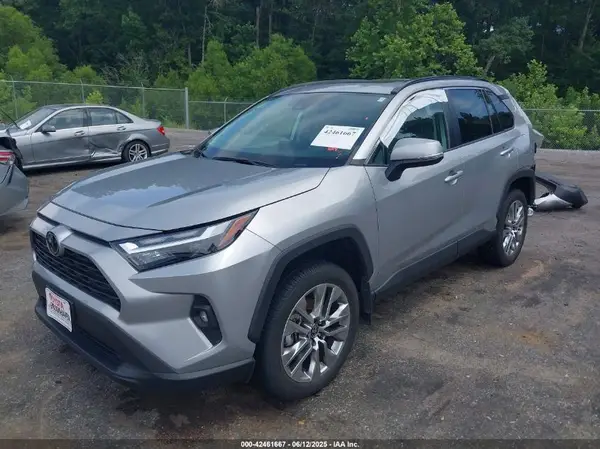 2T3C1RFV2PC233063 2023 TOYOTA RAV 4 - Image 2