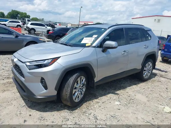 2T3C1RFV2RC265742 2024 TOYOTA RAV 4 - Image 2