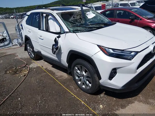 2T3C1RFV2RW352295 2024 TOYOTA RAV 4 - Image 1
