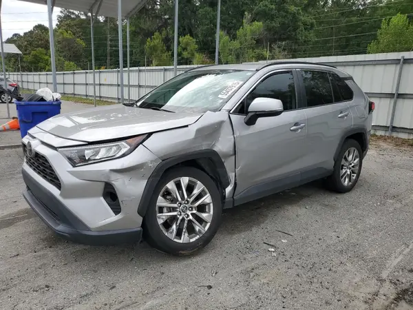 2T3C1RFV3LC055447 2020 TOYOTA RAV 4 - Image 1