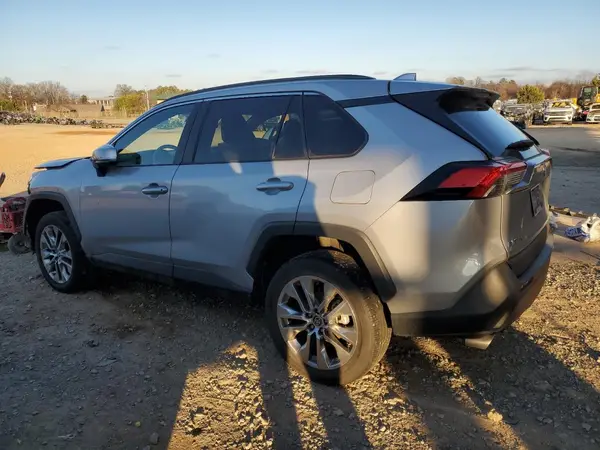 2T3C1RFV3MW178777 2021 TOYOTA RAV 4 - Image 2