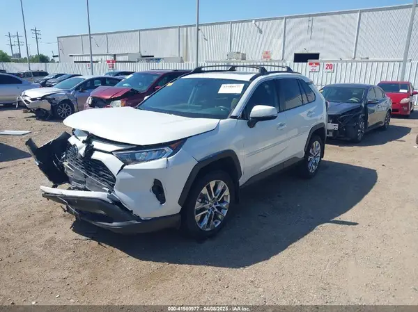 2T3C1RFV3MW182313 2021 TOYOTA RAV 4 - Image 2