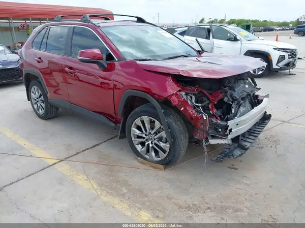 2T3C1RFV3NW226182 2022 TOYOTA RAV 4 - Image 1