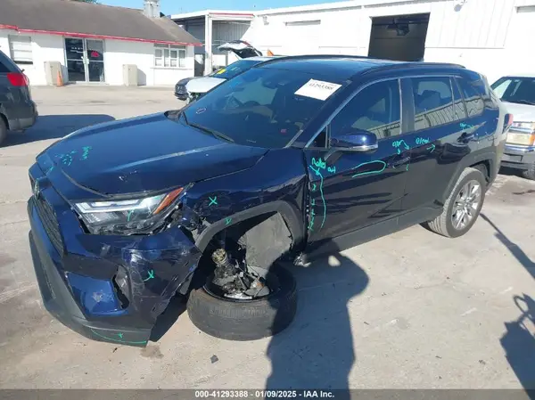 2T3C1RFV3PW291777 2023 TOYOTA RAV 4 - Image 2