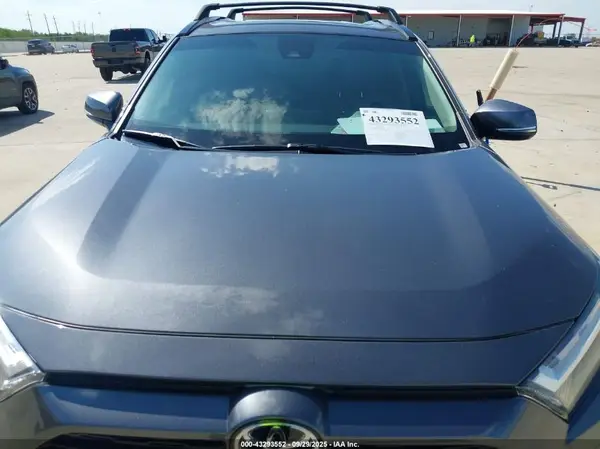 2024 TOYOTA RAV 4 auction photo 6