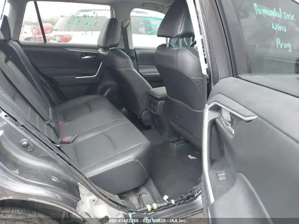 2T3C1RFV3RC266821 2024 TOYOTA RAV 4 - Image 8