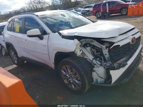 2T3C1RFV4LC061855 2020 TOYOTA RAV 4 - Image 1