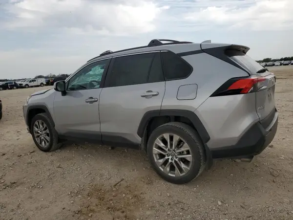 2T3C1RFV4LW095471 2020 TOYOTA RAV 4 - Image 2