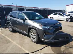 2T3C1RFV4MC130366 2021 TOYOTA RAV 4