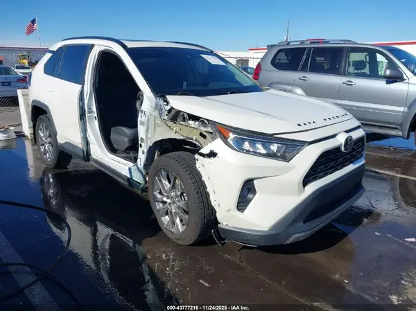 2T3C1RFV4MW107281 2021 TOYOTA RAV 4 - Image 1