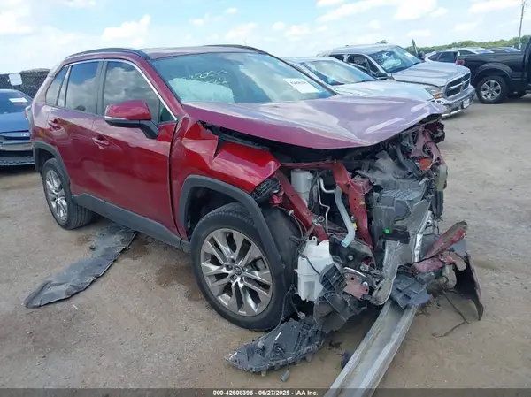 2T3C1RFV4MW122721 2021 TOYOTA RAV 4 - Image 1