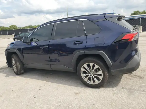 2T3C1RFV4MW174253 2021 TOYOTA RAV 4 - Image 2