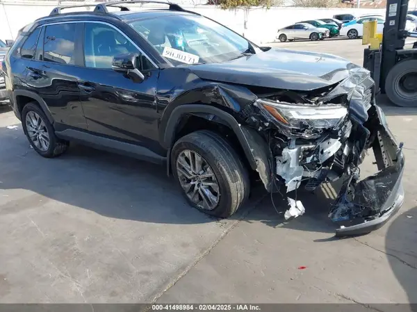 2T3C1RFV4PC239432 2023 TOYOTA RAV 4 - Image 1