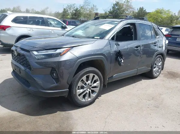 2T3C1RFV4PW274552 2023 TOYOTA RAV 4 - Image 2
