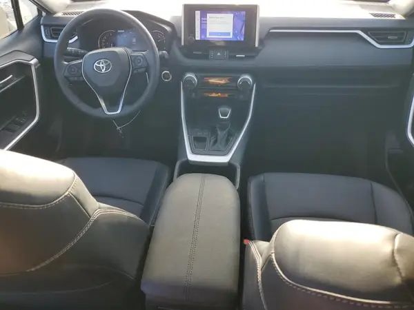 2T3C1RFV4PW300339 2023 TOYOTA RAV 4 - Image 8