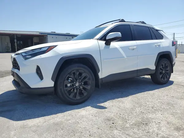 2T3C1RFV4SW388253 2025 TOYOTA RAV 4 - Image 1