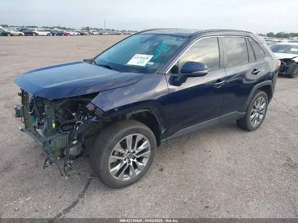 2T3C1RFV5NW211019 2022 TOYOTA RAV 4 - Image 2