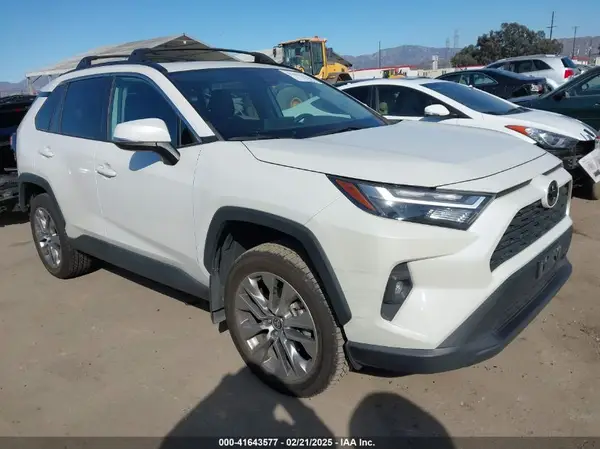 2T3C1RFV5NW226782 2022 TOYOTA RAV 4 - Image 1