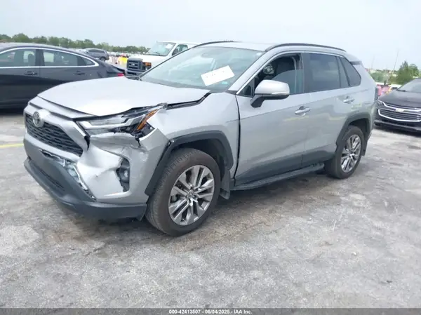 2T3C1RFV5PW278383 2023 TOYOTA RAV 4 - Image 2