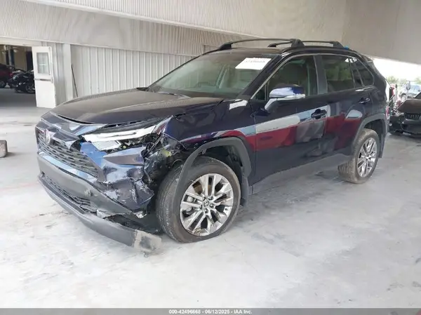 2T3C1RFV5RW342330 2024 TOYOTA RAV 4 - Image 2
