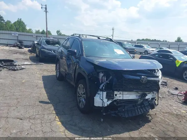 2T3C1RFV5RW354638 2024 TOYOTA RAV 4 - Image 1