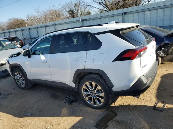 2T3C1RFV6KW036422 2019 TOYOTA RAV 4 - Image 2