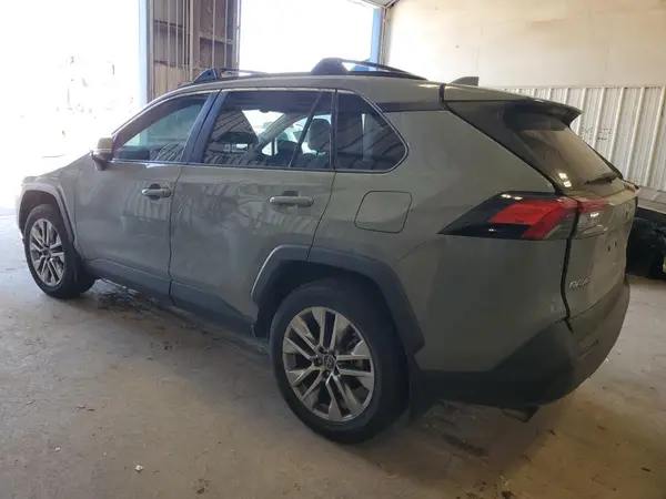 2T3C1RFV6KW037666 2019 TOYOTA RAV 4 - Image 2
