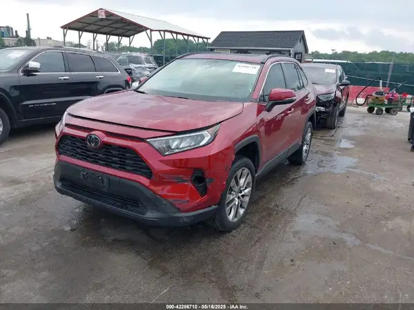 2T3C1RFV6KW046206 2019 TOYOTA RAV 4 - Image 2