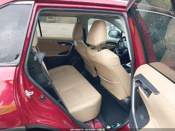 2T3C1RFV6KW046206 2019 TOYOTA RAV 4 - Image 8