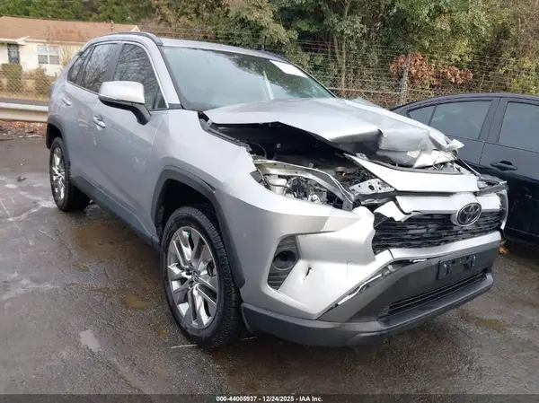 2T3C1RFV6LW058549 2020 TOYOTA RAV 4 - Image 1