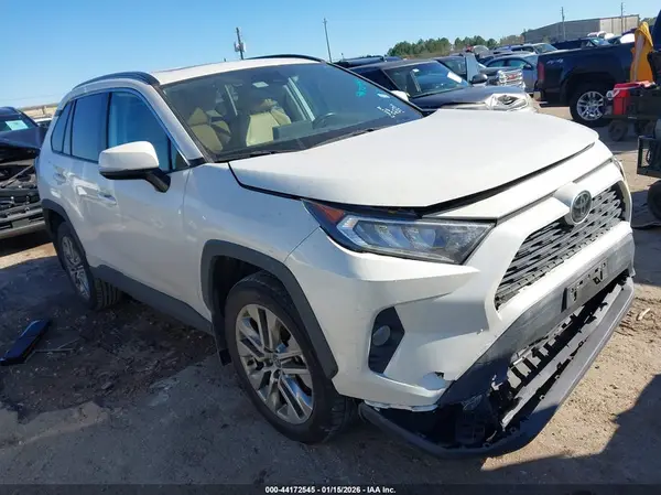 2T3C1RFV6MW104804 2021 TOYOTA RAV 4 - Image 1