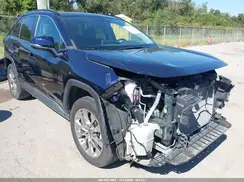 2T3C1RFV6MW153226 2021 TOYOTA RAV 4