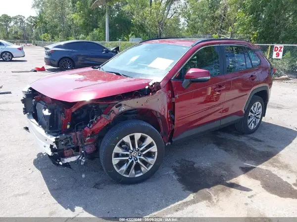 2T3C1RFV6PW261589 2023 TOYOTA RAV 4 - Image 2
