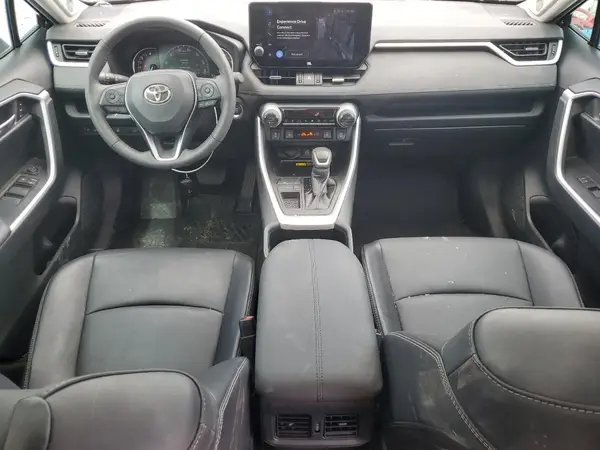 2T3C1RFV6PW266338 2023 TOYOTA RAV 4 - Image 8