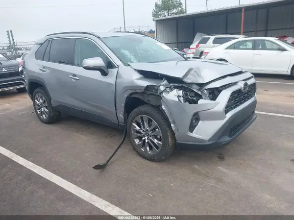 2T3C1RFV6PW273256 2023 TOYOTA RAV 4 - Image 1